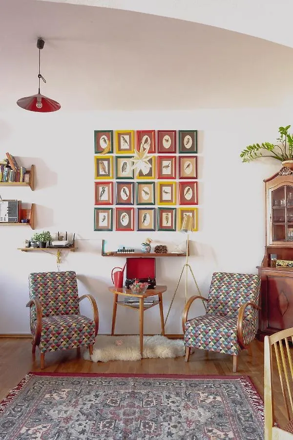 Victoria Design Stays - Apartment Rehorova Praga 0*,  Czechy