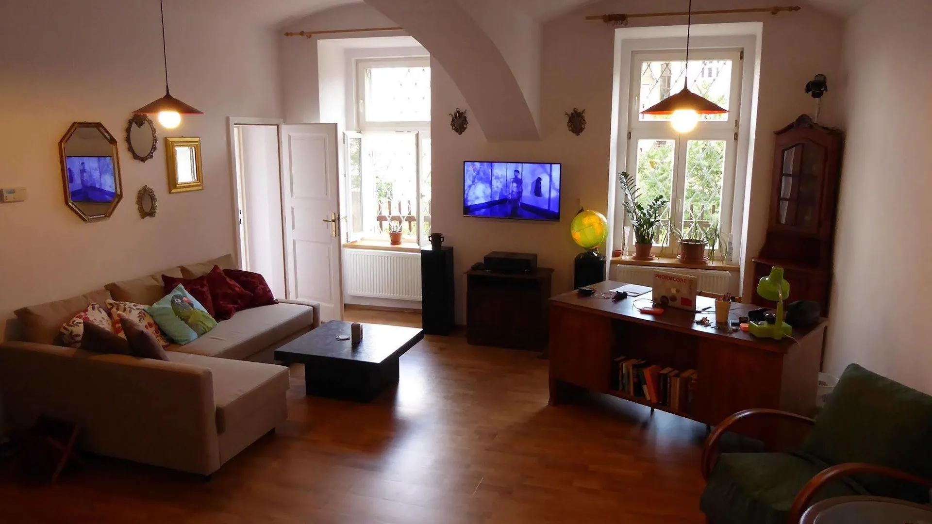 Victoria Design Stays - Apartment Rehorova Prague Czech Republic