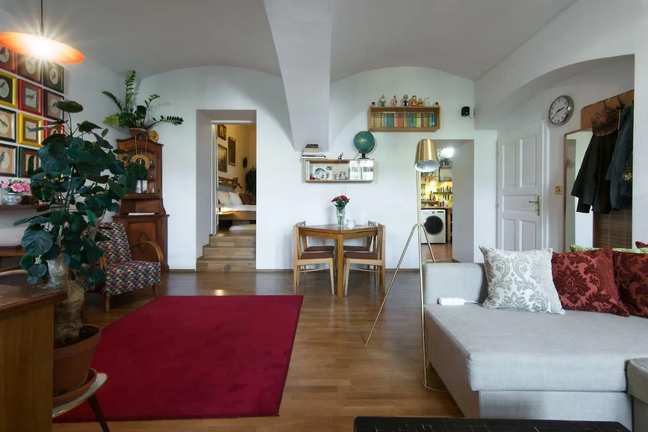 Victoria Design Stays - Apartment Rehorova Prague 0*,  Czech Republic
