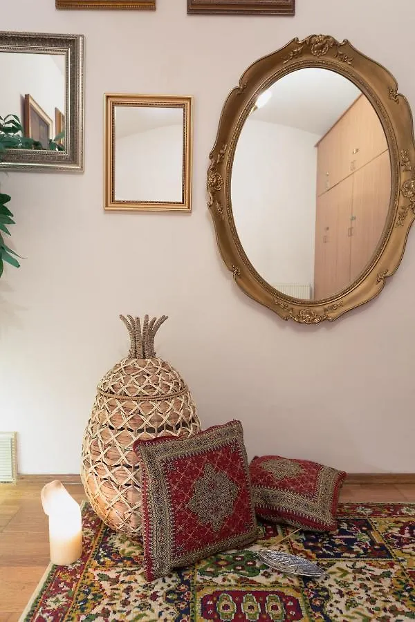 Victoria Design Stays - Apartment Rehorova Prague Czech Republic